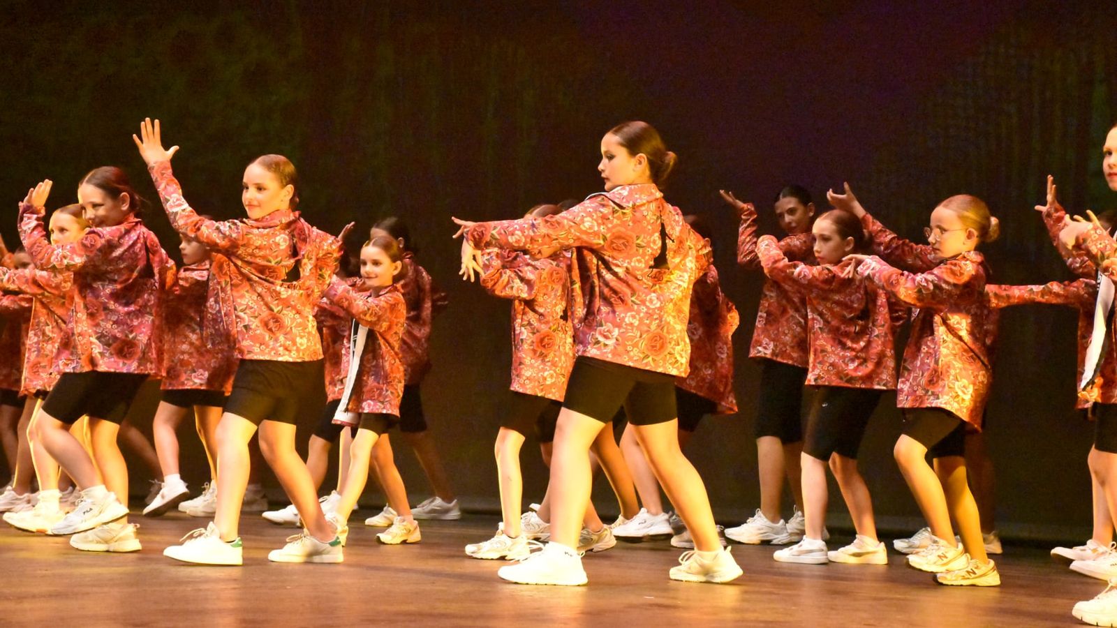 LSMS durante su espectáculo 'de tal palo' en el Auditorio del Revellín