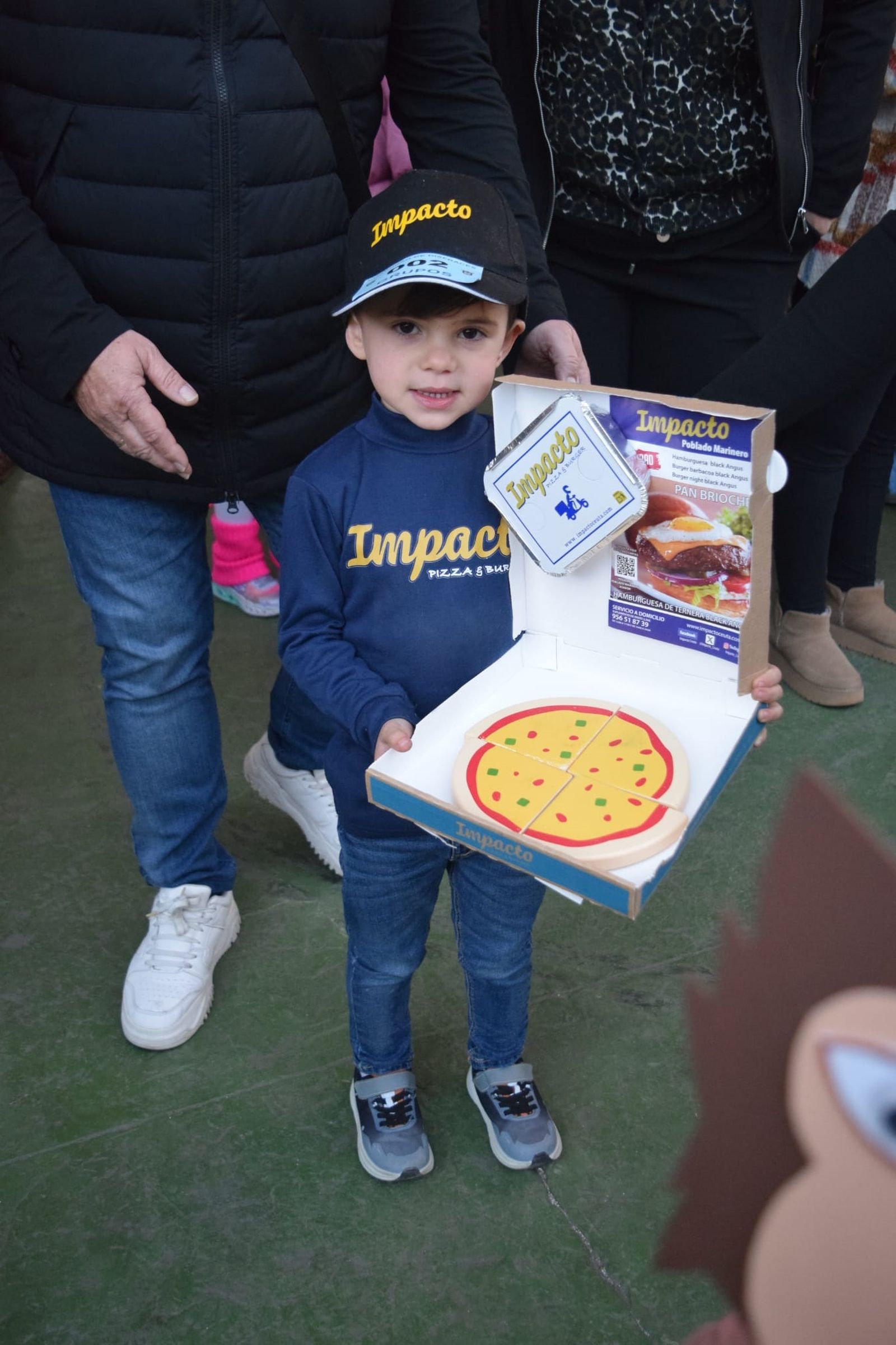 El concurso de carnaval infantil disfraza el Auditorio de la Marina con motivos de circo