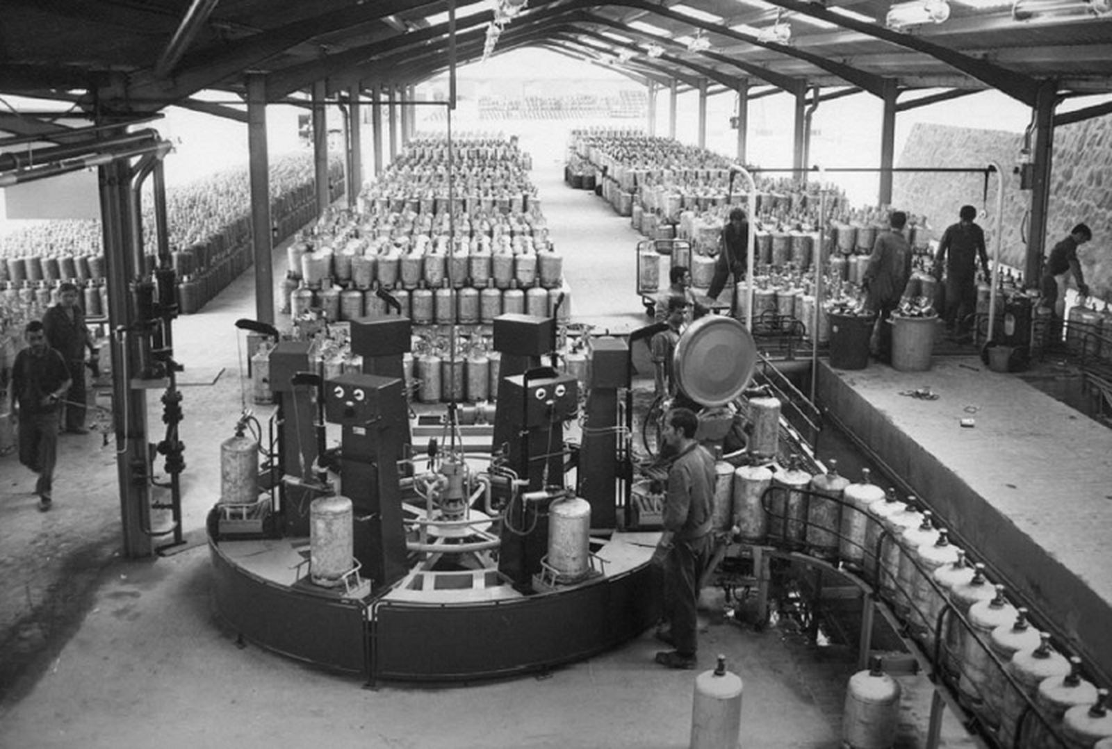 FOTO PROCEDENTE DE "150 AÑOS DE FOTOGRAFÍA EN CEUTA" / PACO SÁNCHEZ MONTOYA