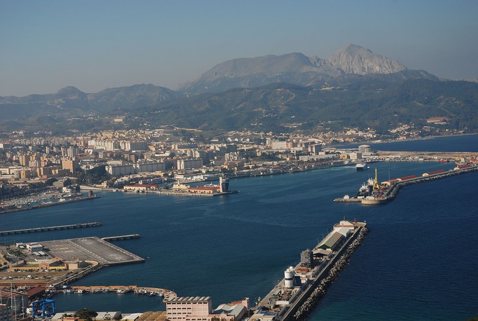 278_6106_3035_web-ceuta-puerto