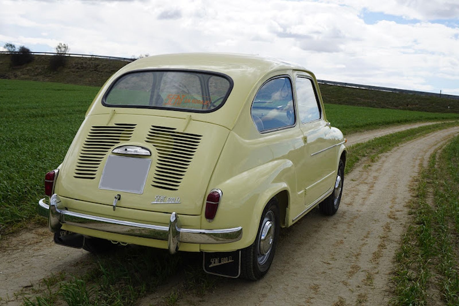 9462_seat-600