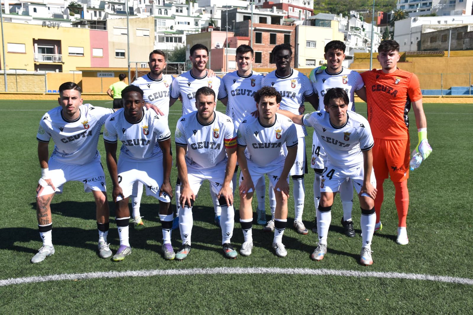 (1-1) Repartod de puntos entre la AD Ceuta B y el Bollullos