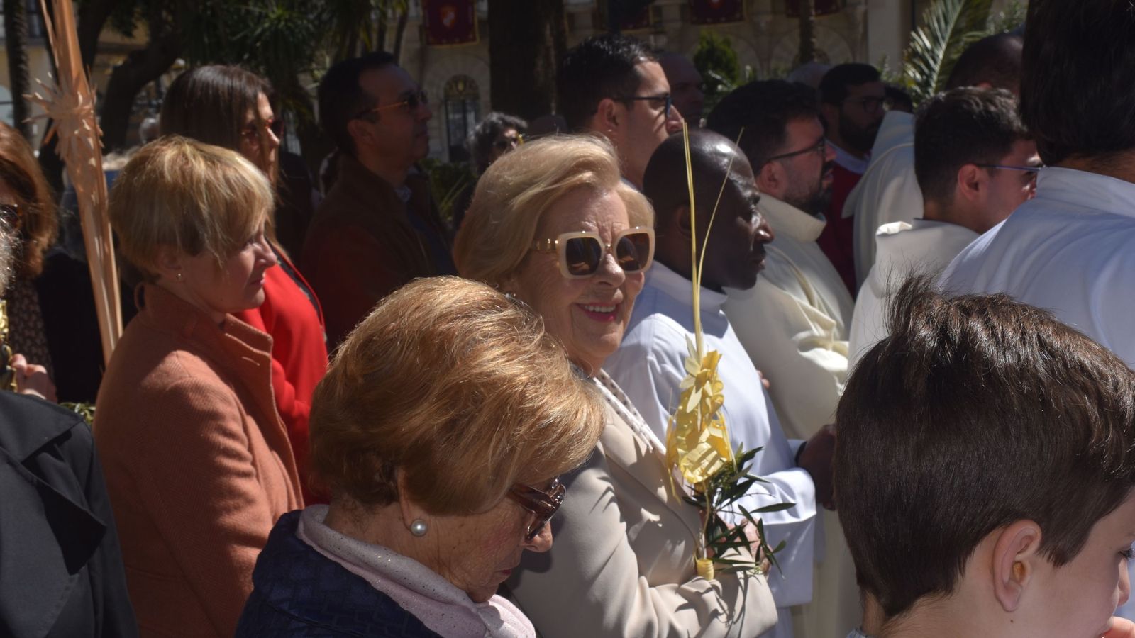 Procesión y bendición de las palmas y misa en el Santuario de África por el Domingo de Ramos