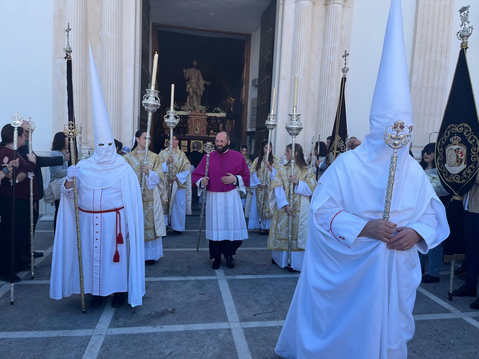 El Resucitado pone un brillante cierre a la Semana Santa de 2026