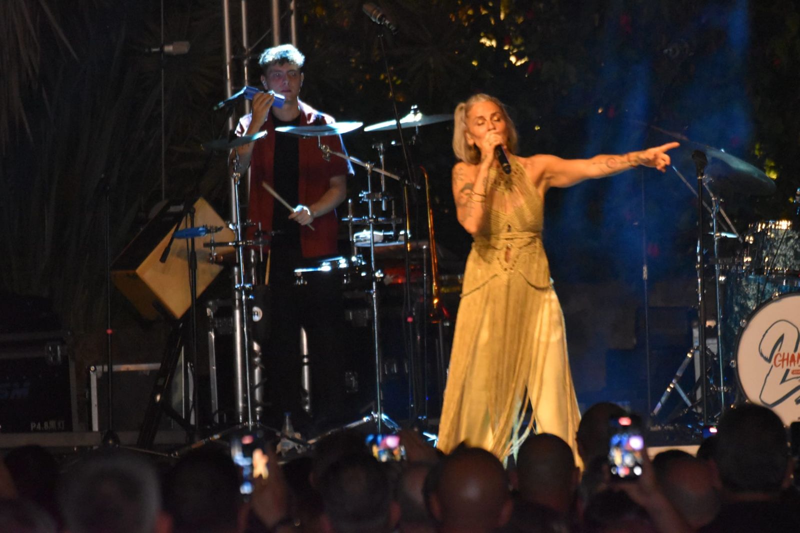 Chambao llena de magia el Ceuta Music Park en su segunda noche
