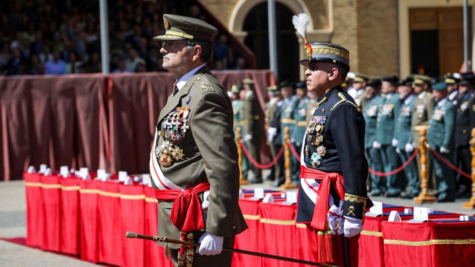 Casi 500 nuevos oficiales se incorporan al Ejército de Tierra y de la Guardia Civil