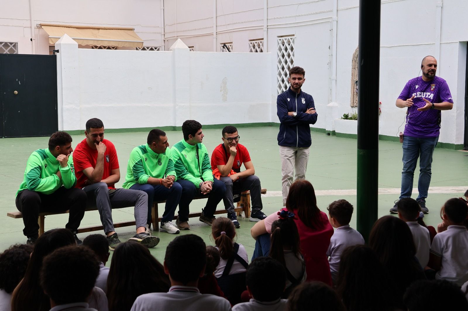 La Ruta de la Inclusión del Ceuta emociona a más de mil personas