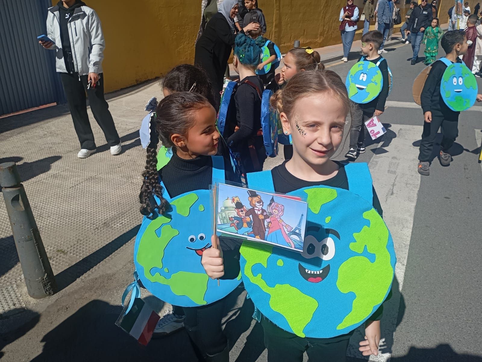 La 'vuelta al mundo' carnavalera del 'Ortega y Gasset