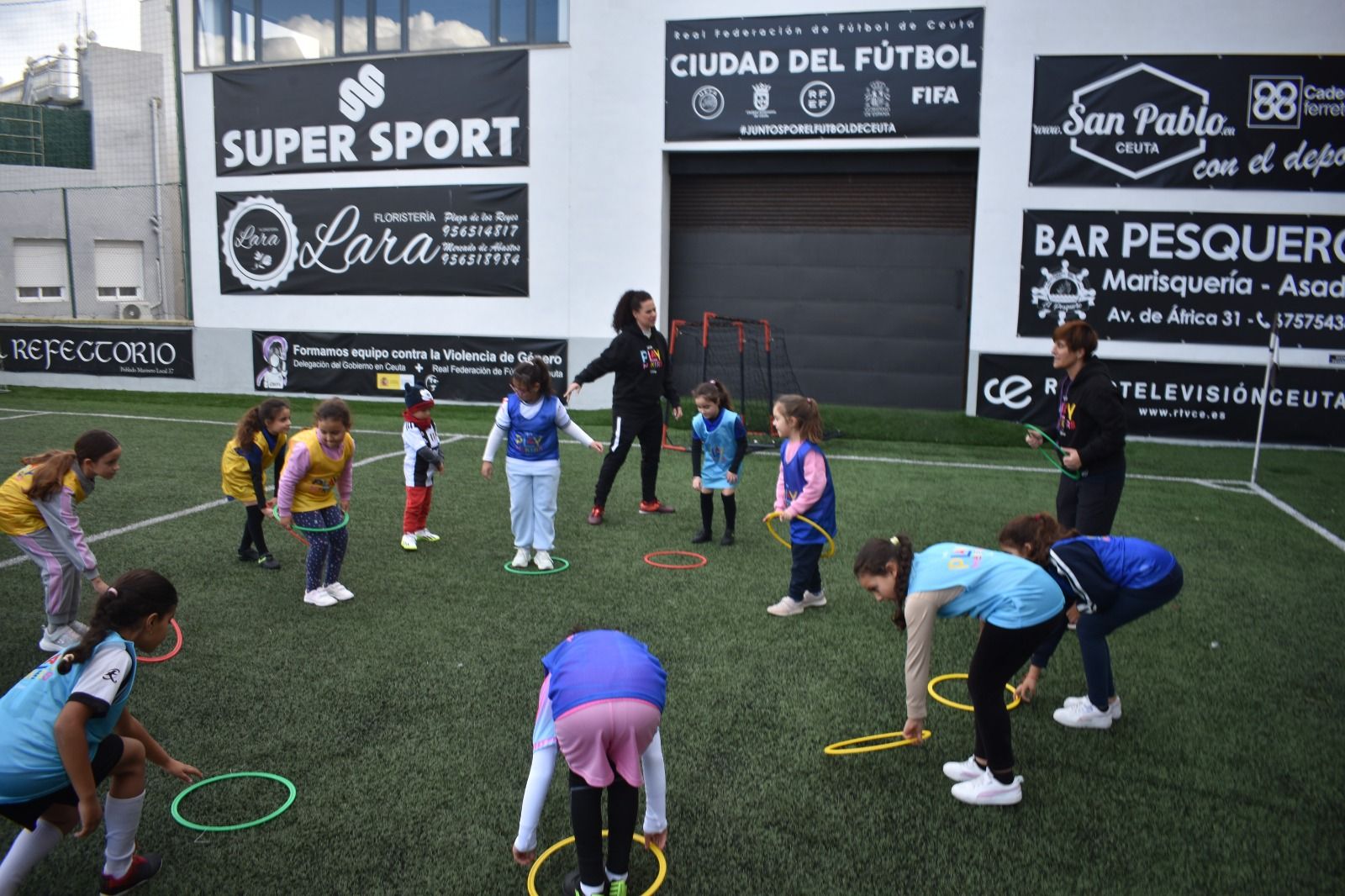 Comenzó el programa UEFA Playmakers