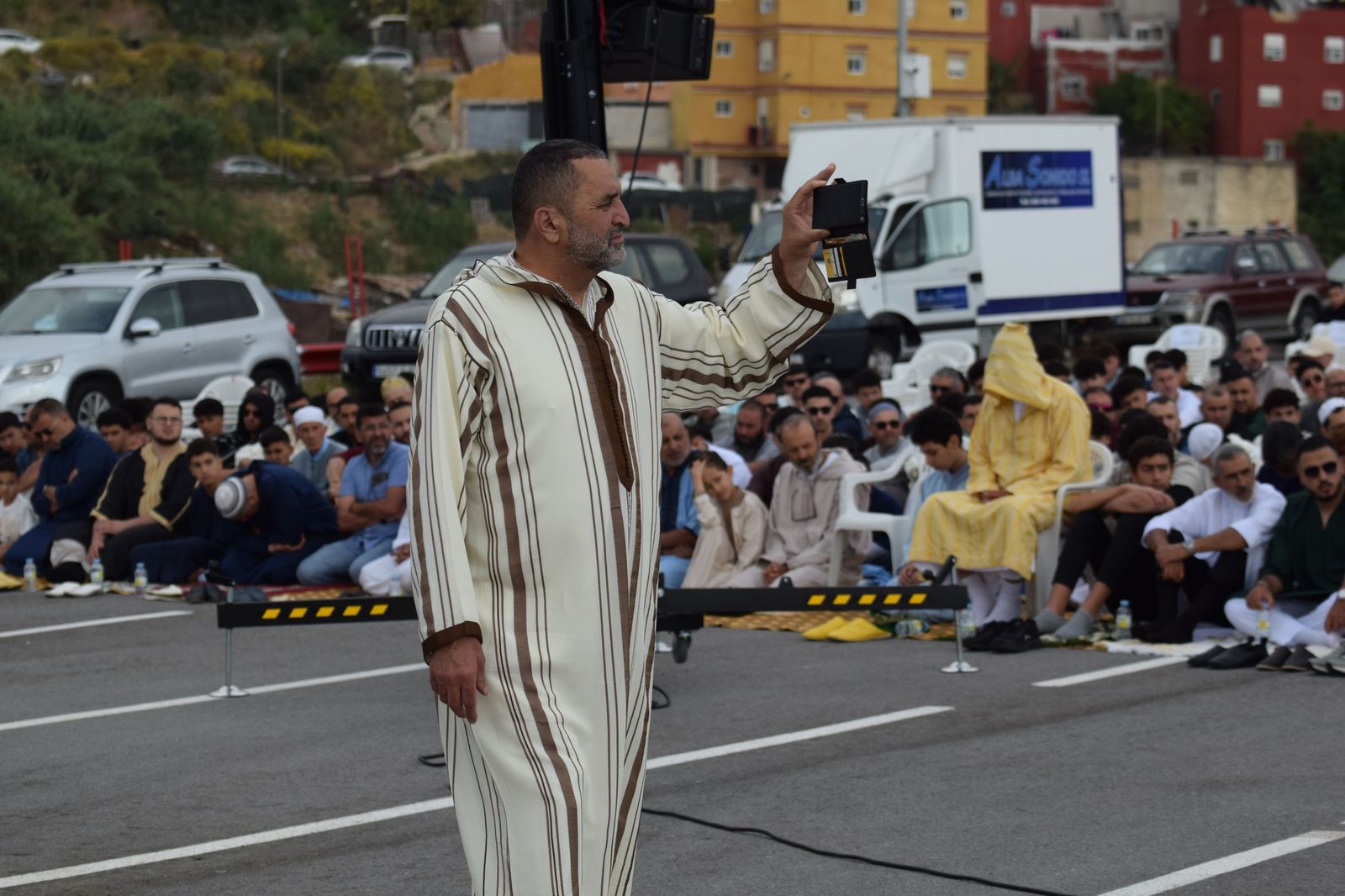 Devoción y respeto en otro rezo multitudinario en Ceuta