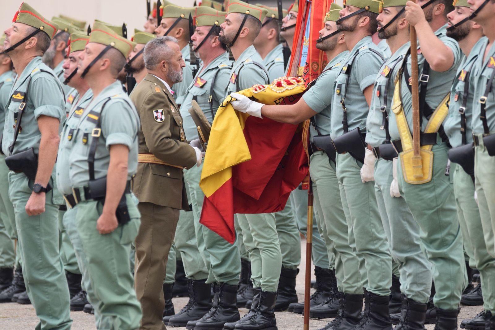 Brillante y marcial celebración del 105 Aniversario de la Legión