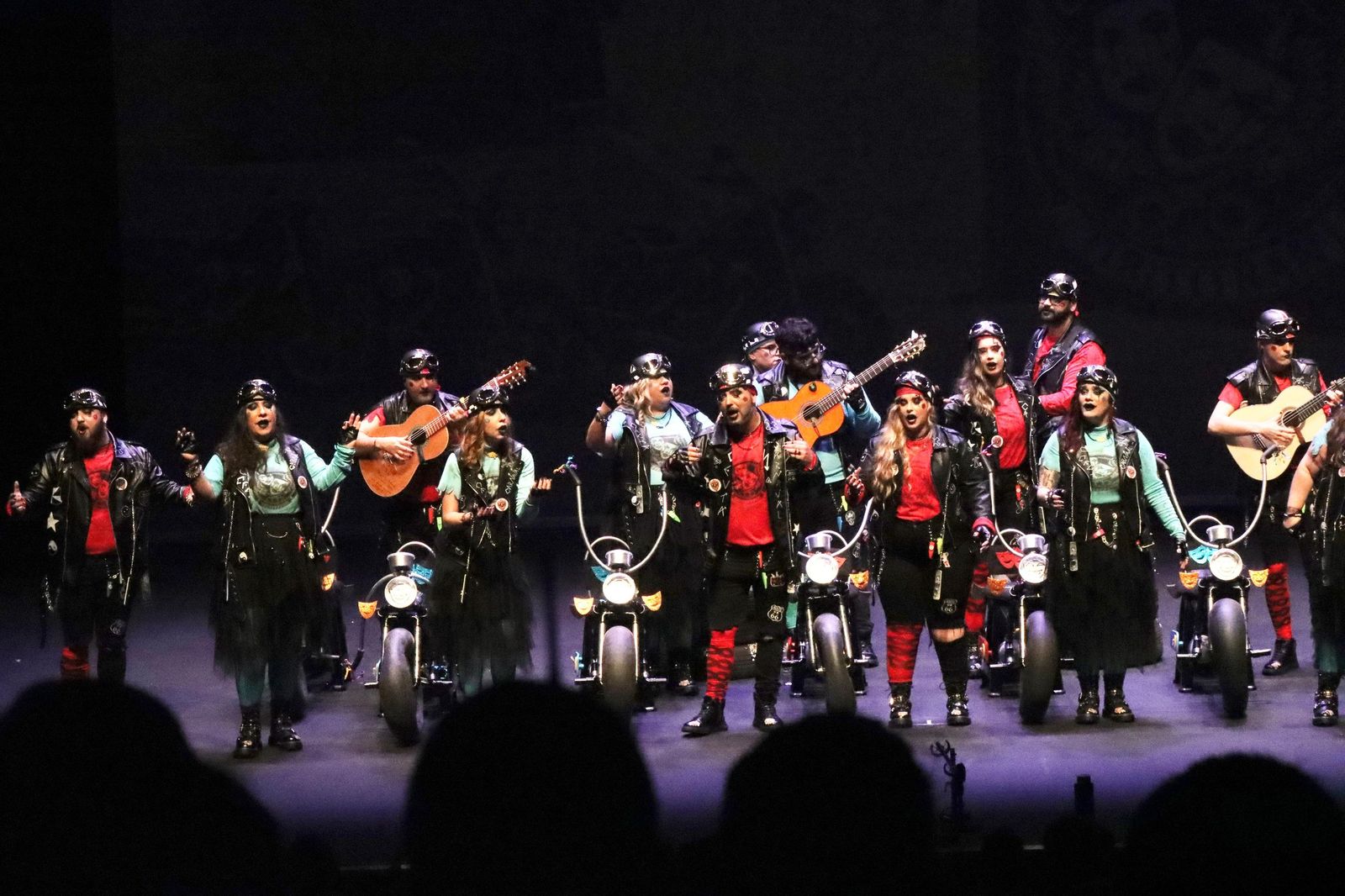 Las Tirititran: Valentía sobre ruedas, pero sin gasolina suficiente