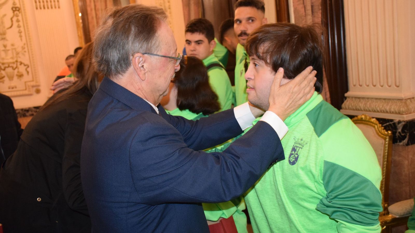 Vivas recibe al equipo Genuine de la AD Ceuta