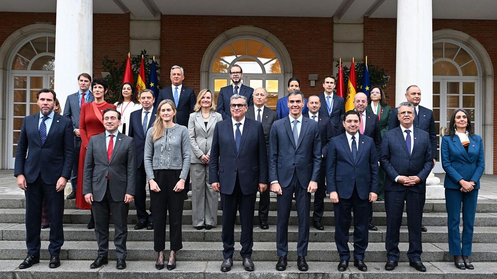 Fotografía de familia de la XIII Reunión de Alto Nivel Epaña-Marruecos, celebrada en La Moncloa