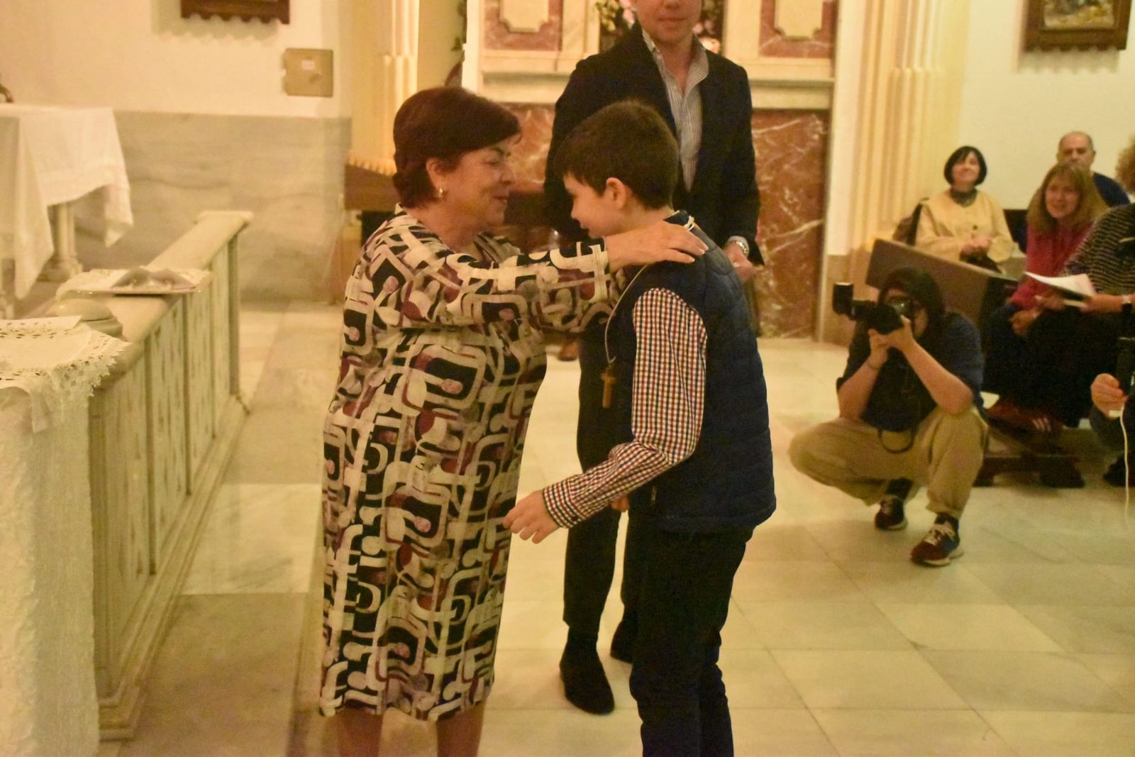 Bendición de las cruces en la iglesia de San Francisco