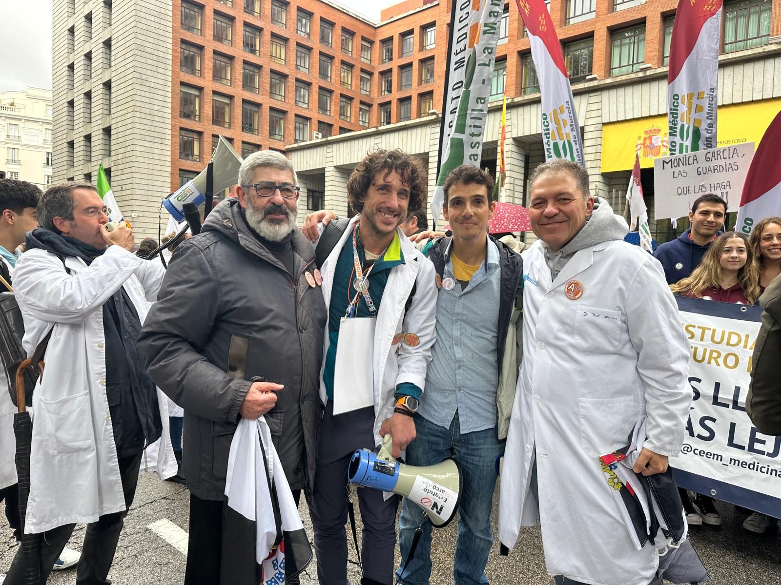 El SMC respalda en Madrid la exigencia nacional de un Estatuto Médico Propio