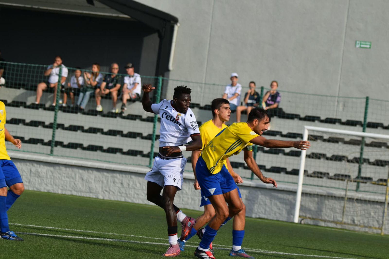 Partido AD Ceuta-Tomares