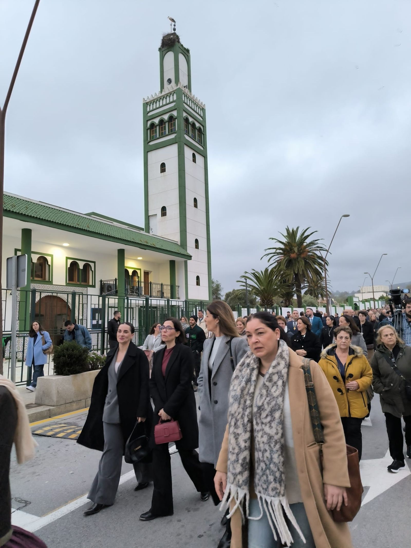Así está siendo el traslado del Medinaceli y su Madre desde la barriada del Príncipe