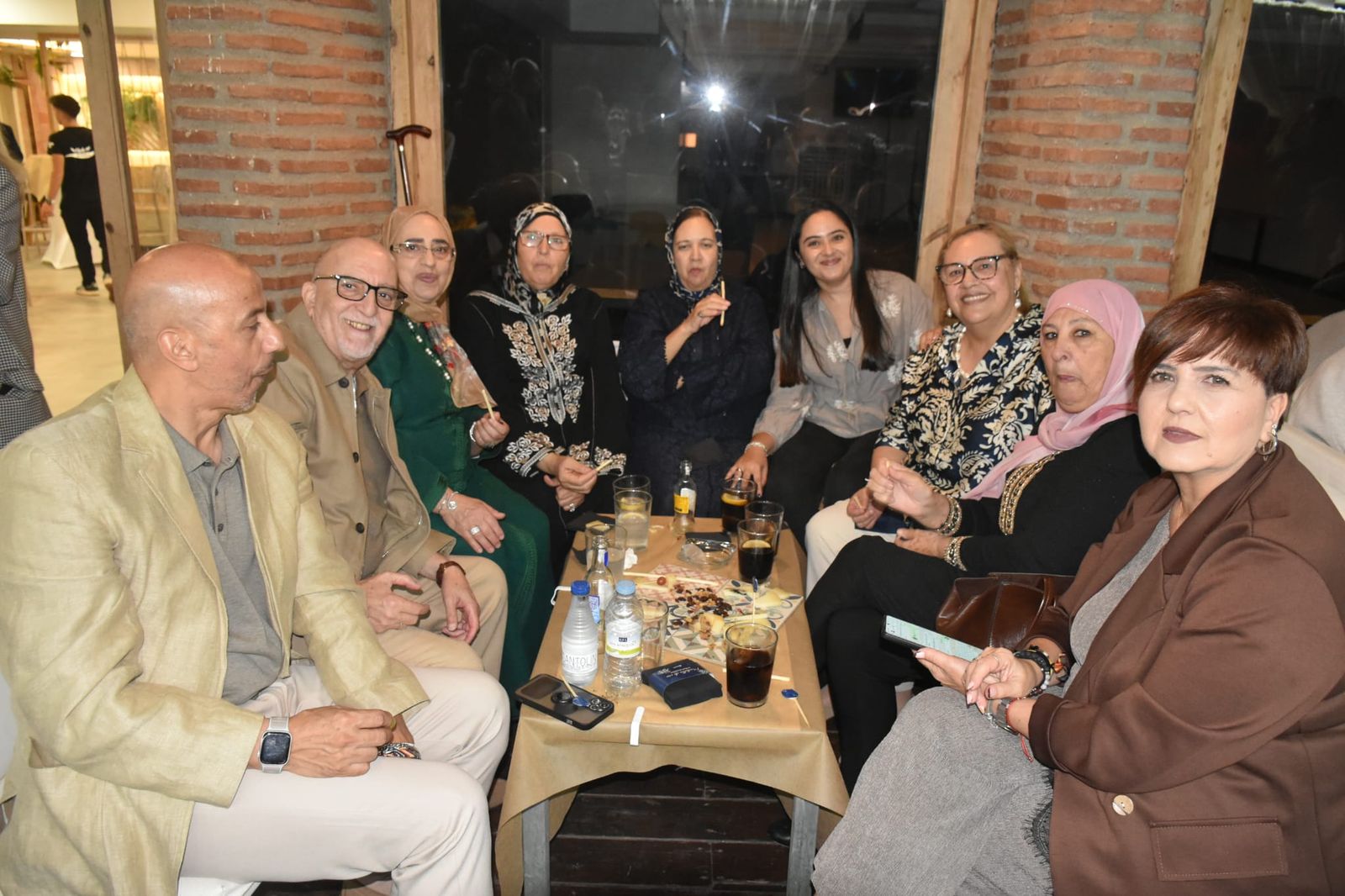 El fin de fiesta en el restaurante El Cielo de la Medalla de Oro concedida a Luhay Hamido