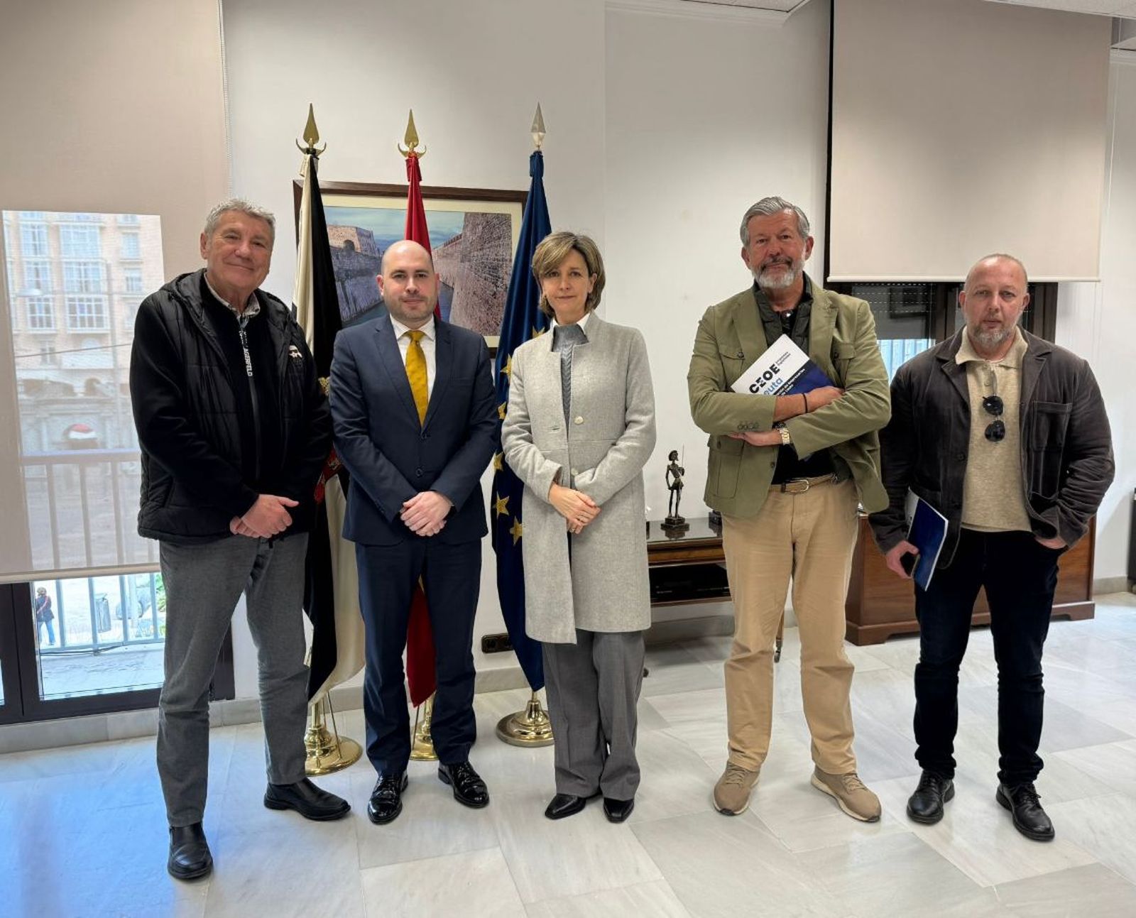 De izquierda a derecha: Juan Torres, Miguel Ángel Pérez Triano, Arantxa Campos, Miguel Pérez del Castillo y Juan Manuel Parrado