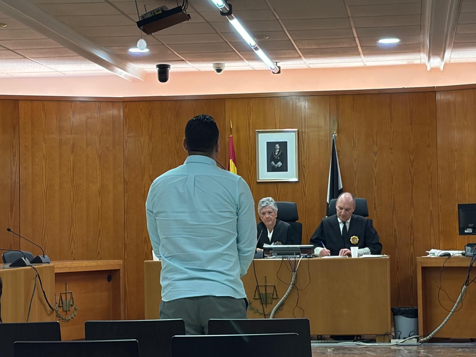 El acusado frente al tribunal de la Audiencia este martes.