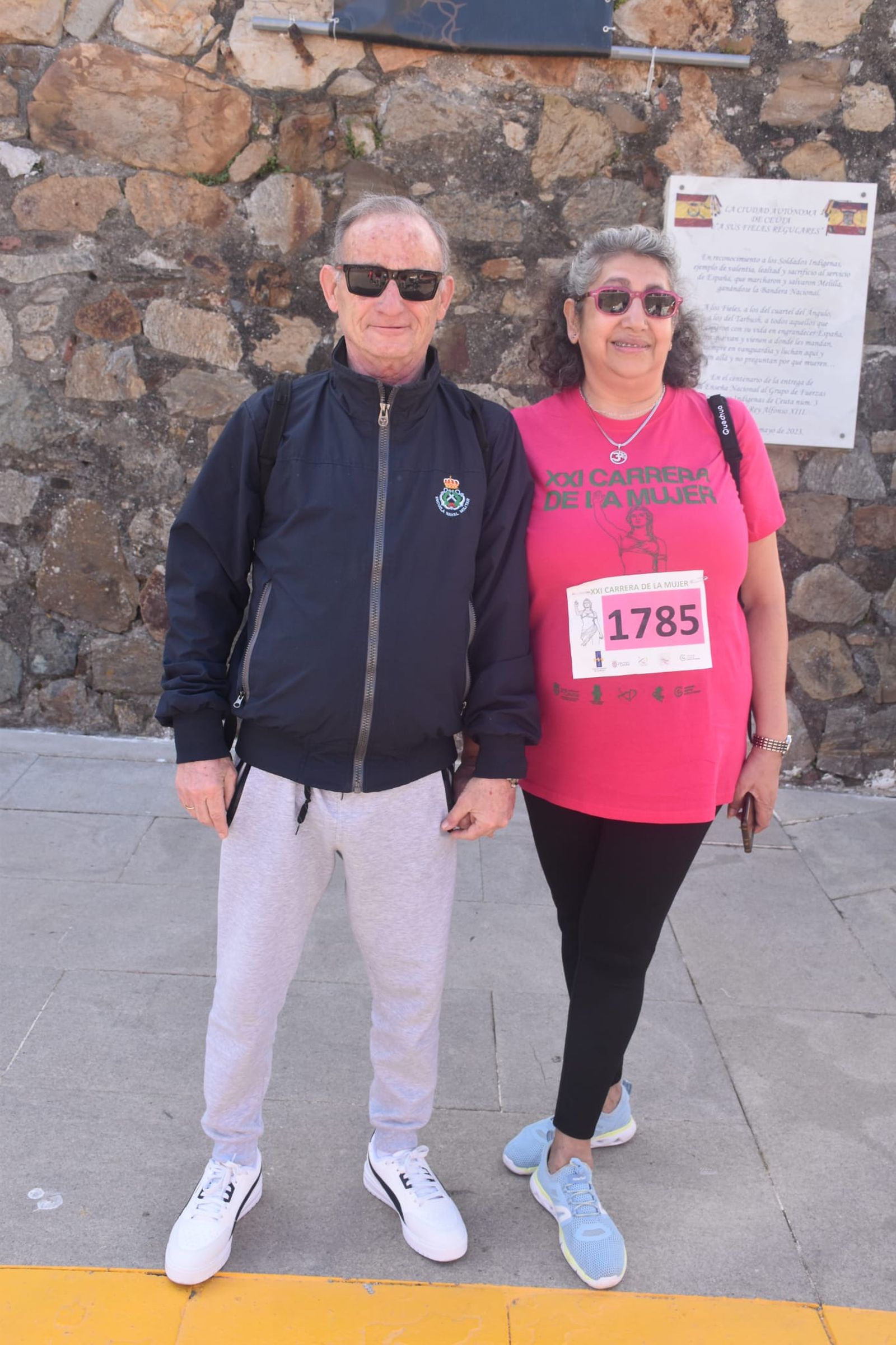 Ceuta se viste de rosa para abrazarse a la vida