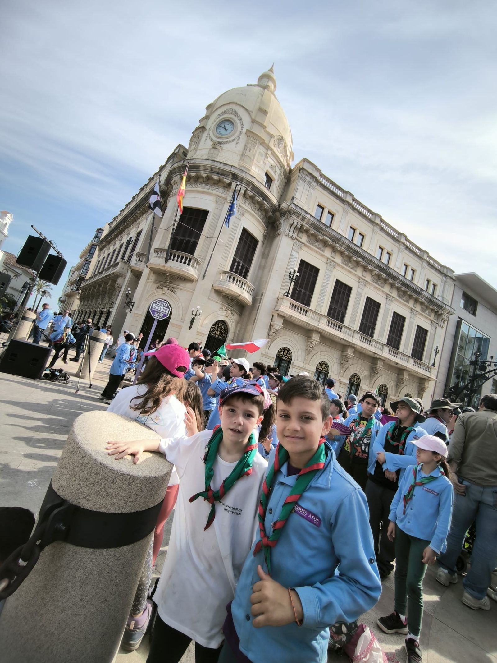 Ceuta da la bienvenida al movimiento scout con una hermosa ceremonia
