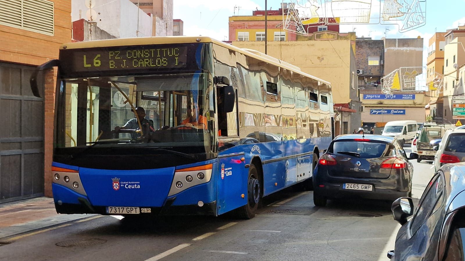 Amgevicesa volverá a cambiar los itinerarios ante el cierre de la calle Romero de Córdoba Amgevicesa volverá a cambiar los itinerarios ante el cierre de la calle Romero de Córdoba