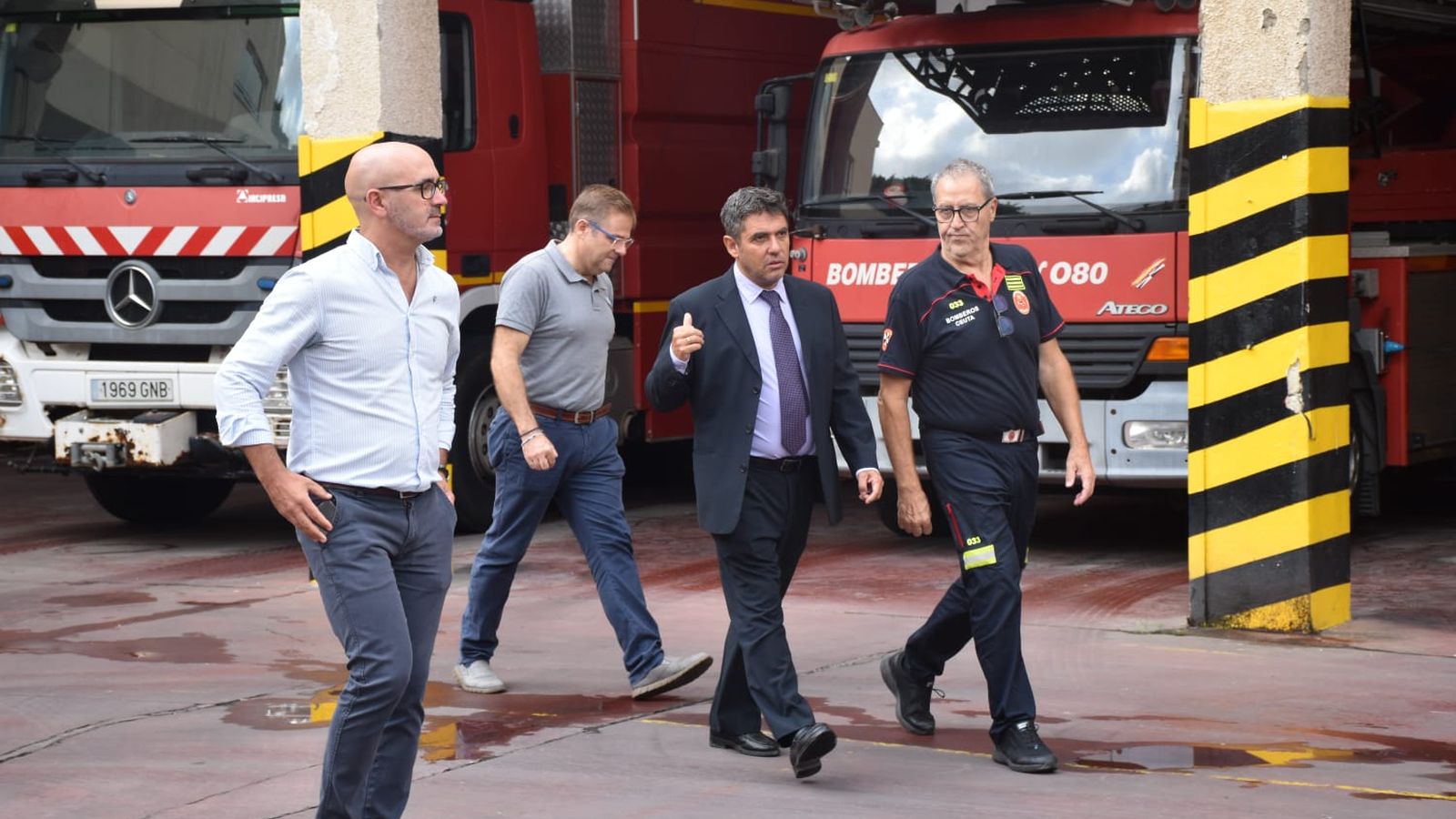 Los directores generales de Gobernación junto al jefe de Bomberos Los directores generales de Gobernación junto al jefe de Bomberos