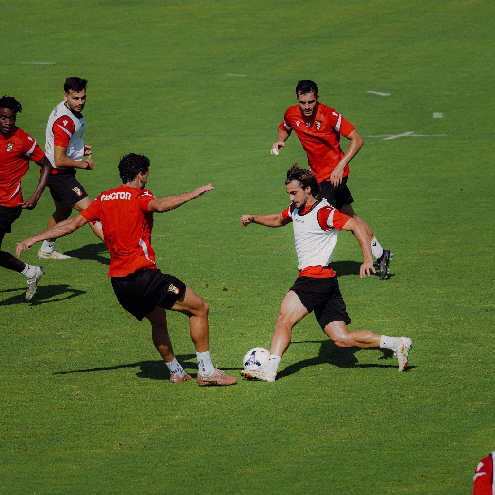 Máxima intensidad en el entrenamiento del Ceuta