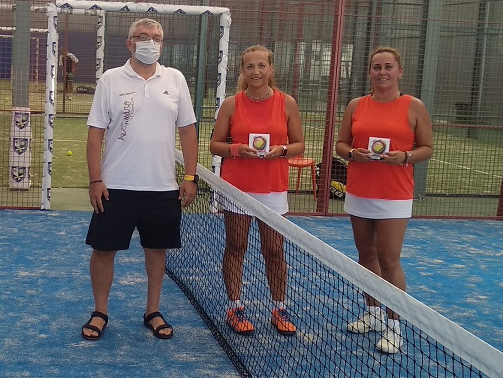 El reelegido nuevo presidente, durante una entrega de trofeos.