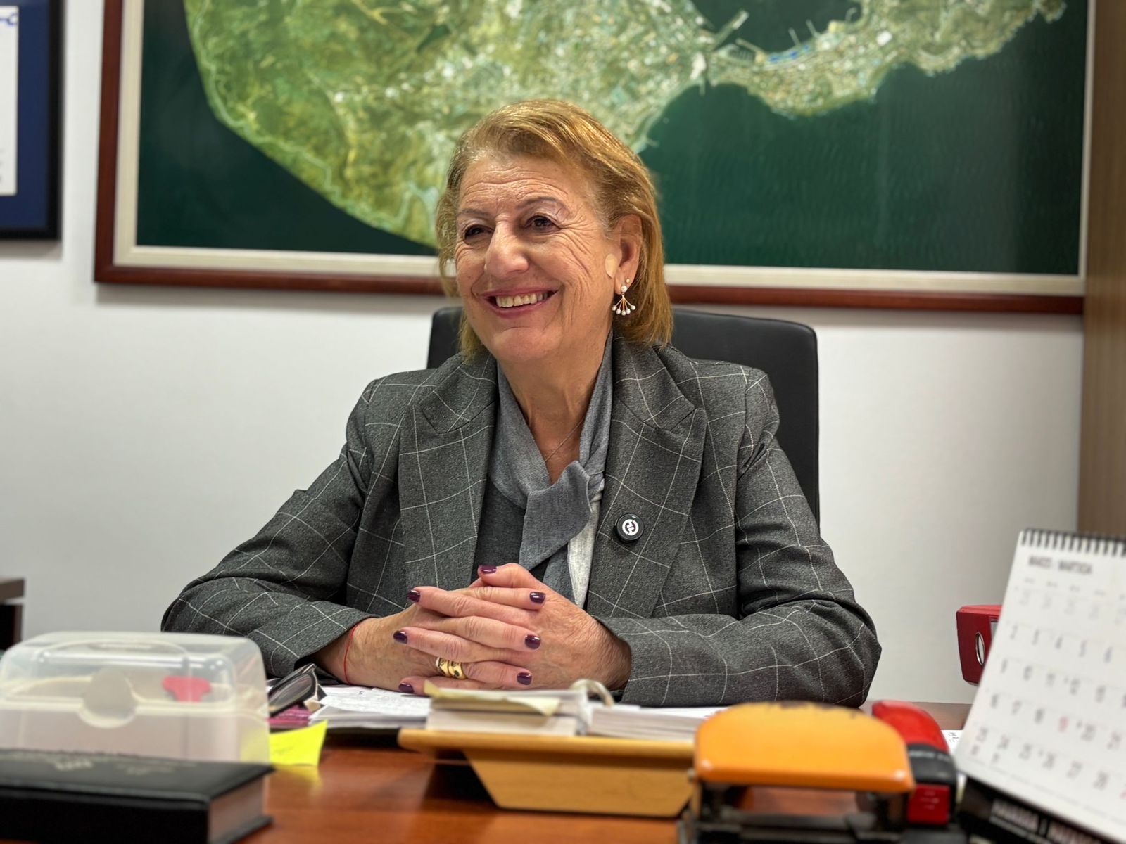 La directora general de Sanidad, Rebeca Benarroch, en su despacho durante una entrevista concedida a El Pueblo de Ceuta
