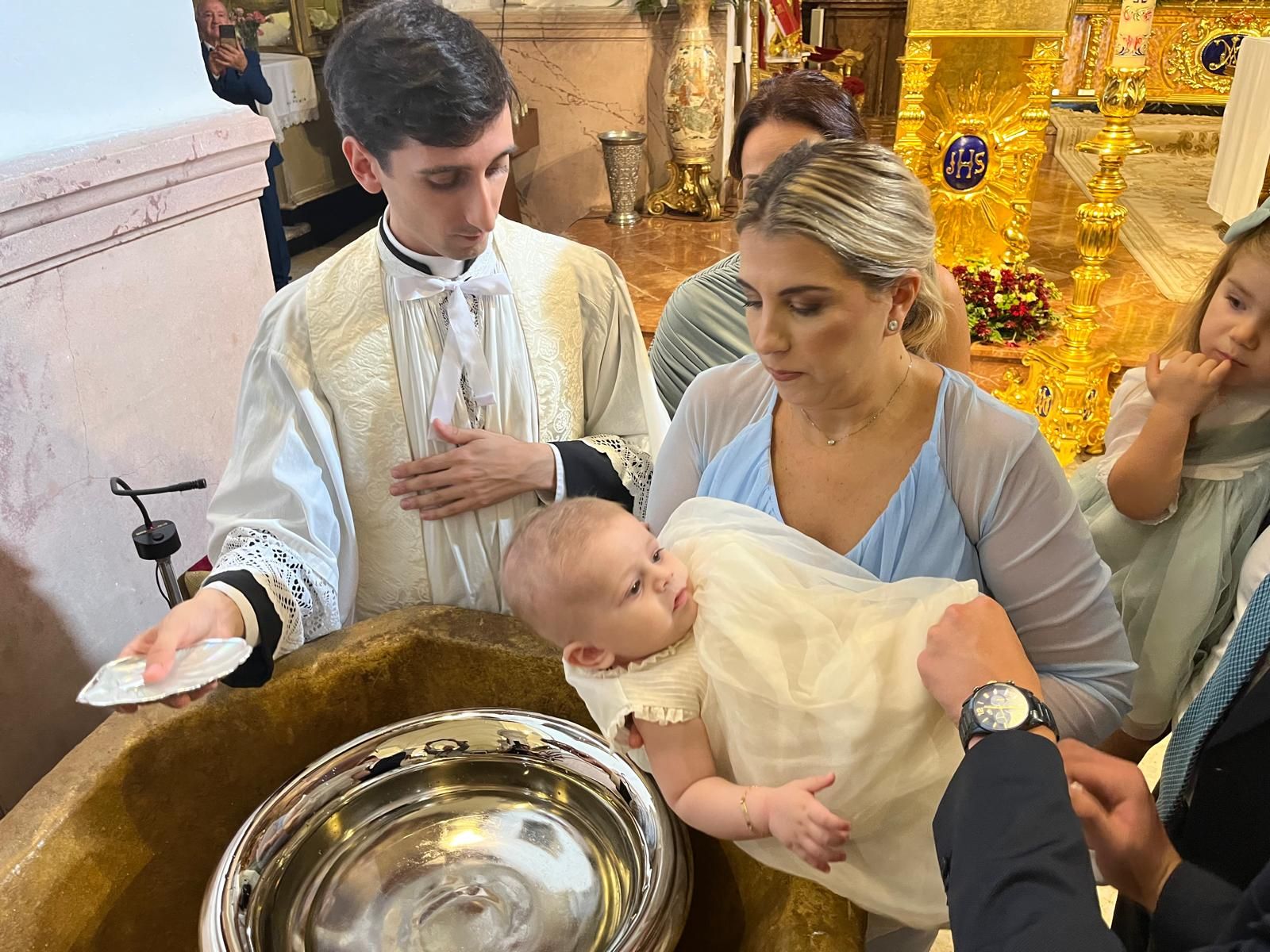 Bautismo de Nico, Mateo y Leo en el Santuario