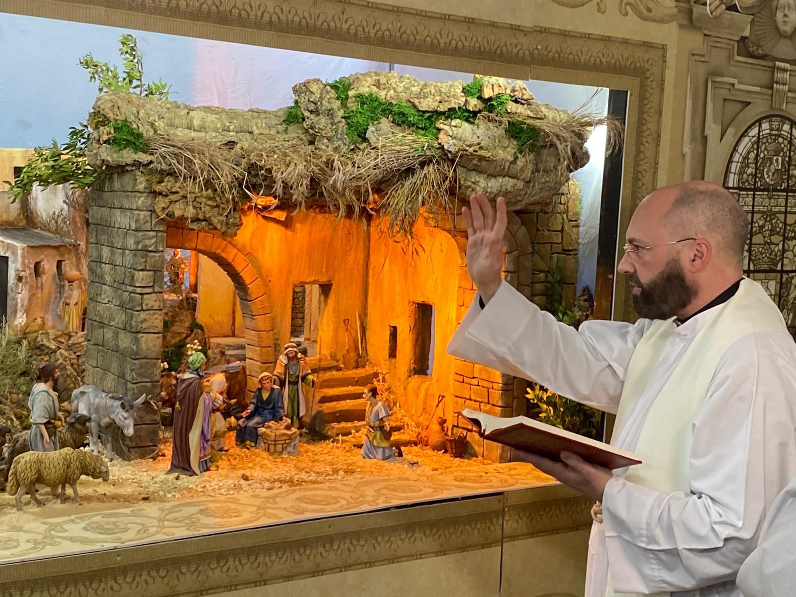 El Ayuntamiento inaugura un Belén “de recuerdo y tradición”