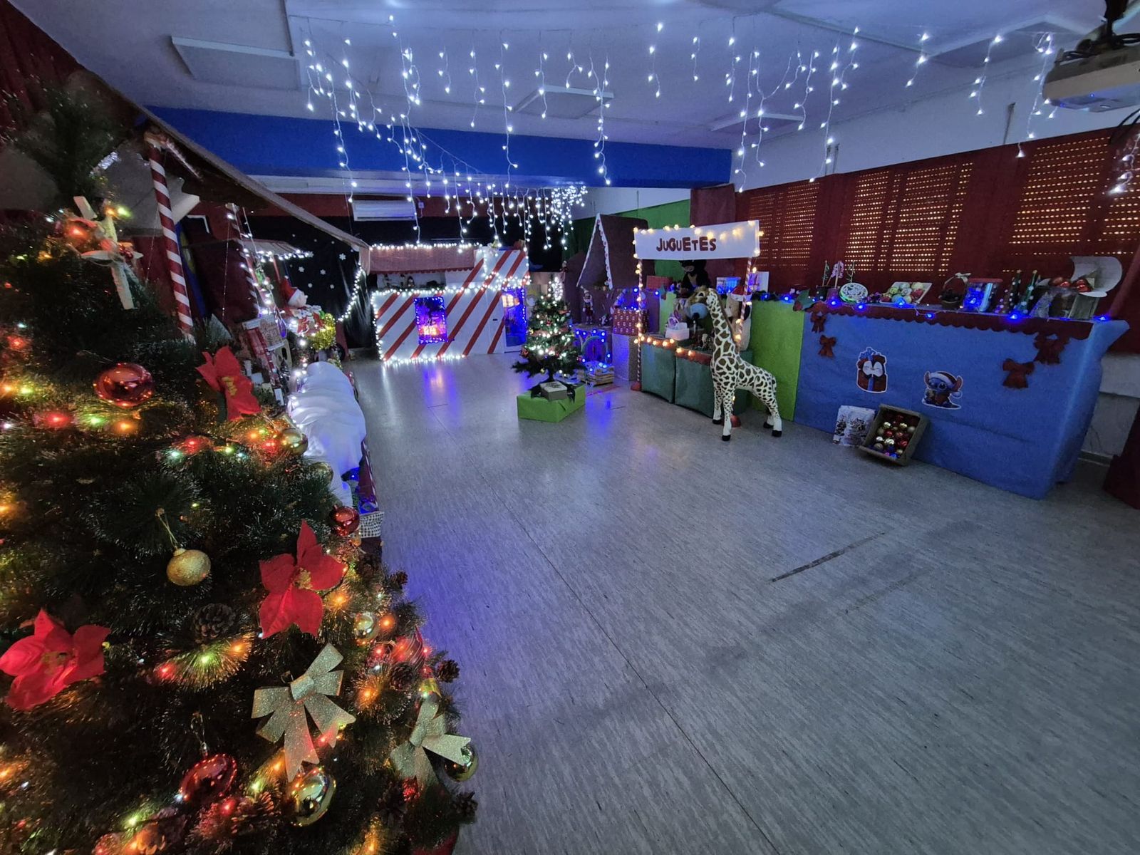 El CEIP Maestro Juan Morejón presenta su solidaria “Plaza de la Navidad”