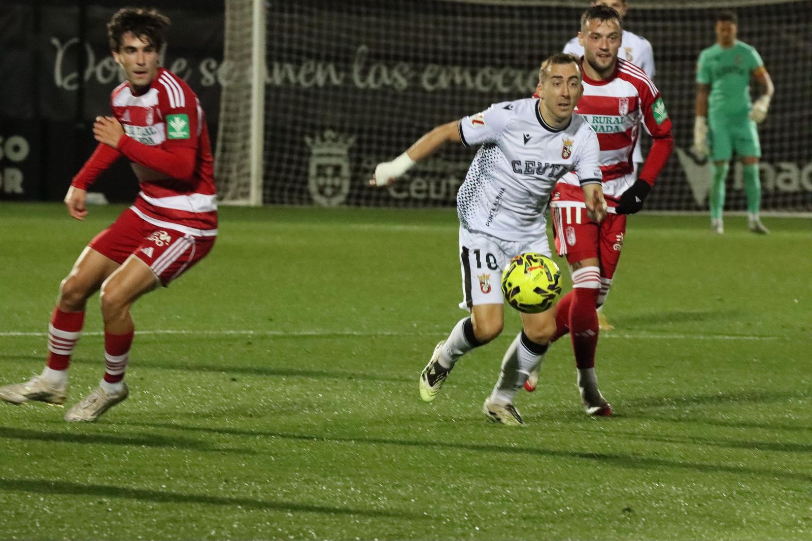 AD Ceuta – Granada CF: las mejores imágenes del partido en LaLiga Hypermotion