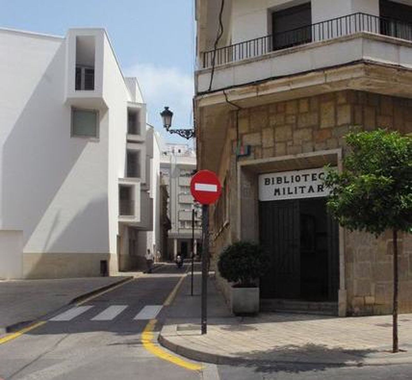 Biblioteca Militar de Ceuta