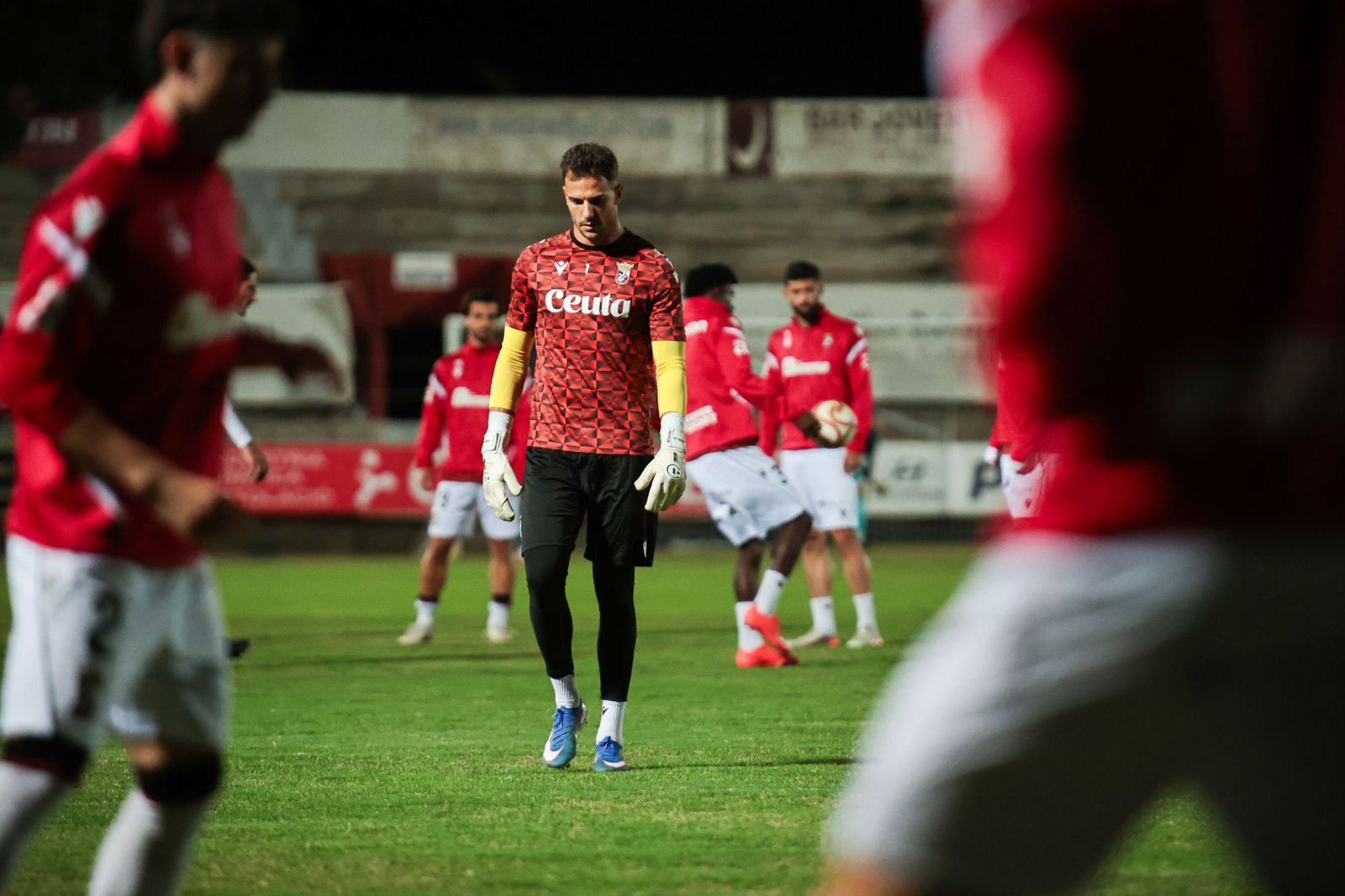 Victoria poco convicente del Ceuta ante el Poblense (1-2) para avanzar en Copa