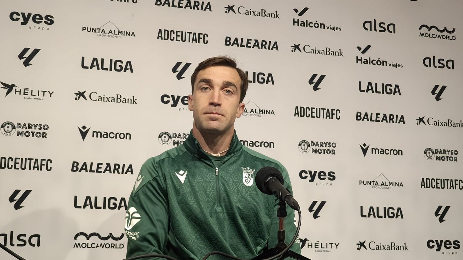 Manu Sánchez, en una rueda de prensa