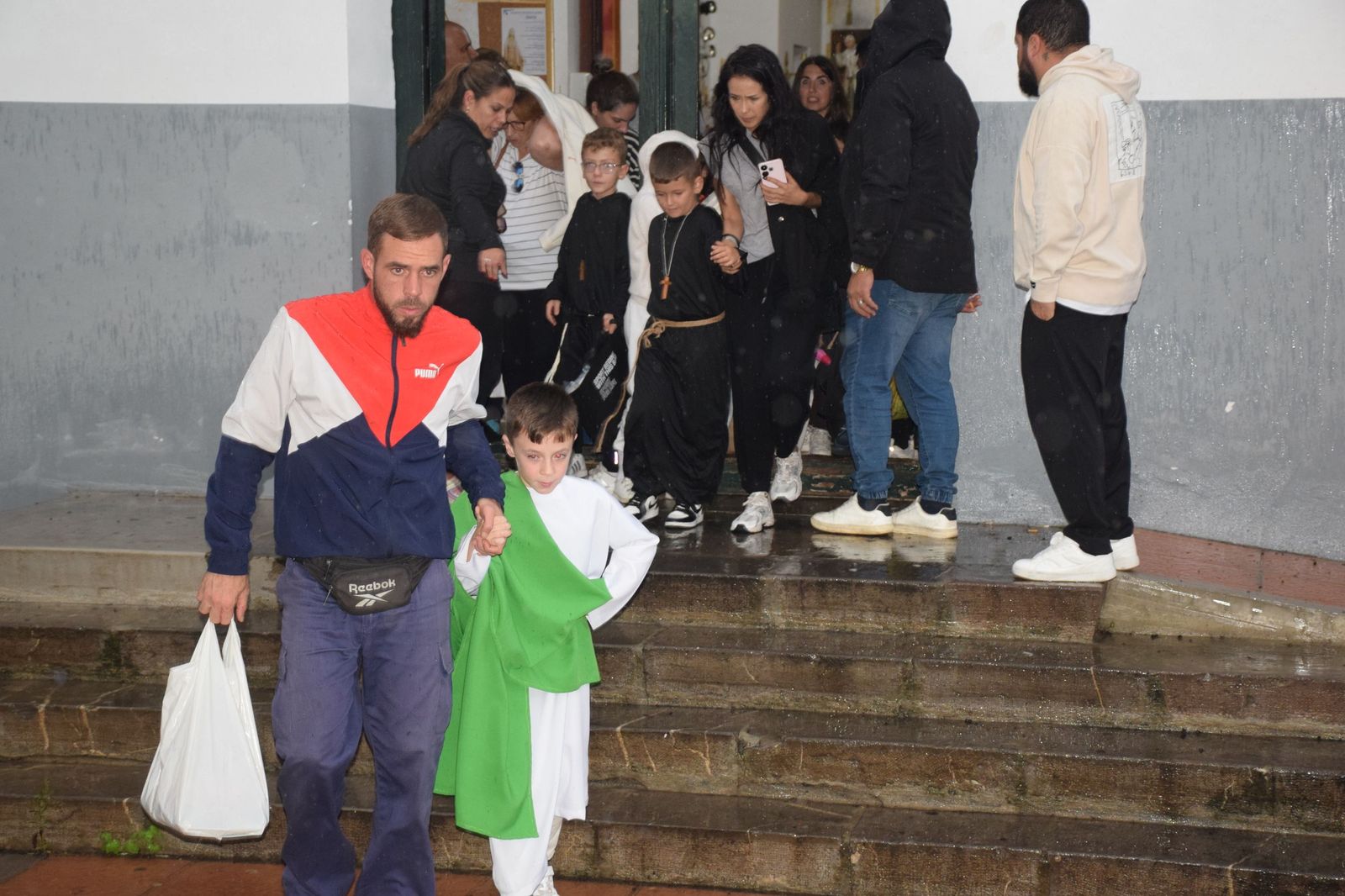 FOTOGALERÍA | Celebración del Día de Todos los Santos en la parroquia de Santa Teresa