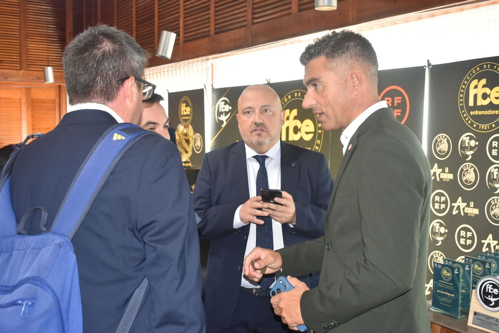 Emoción, homenajes y premios por el Día del Entrenador