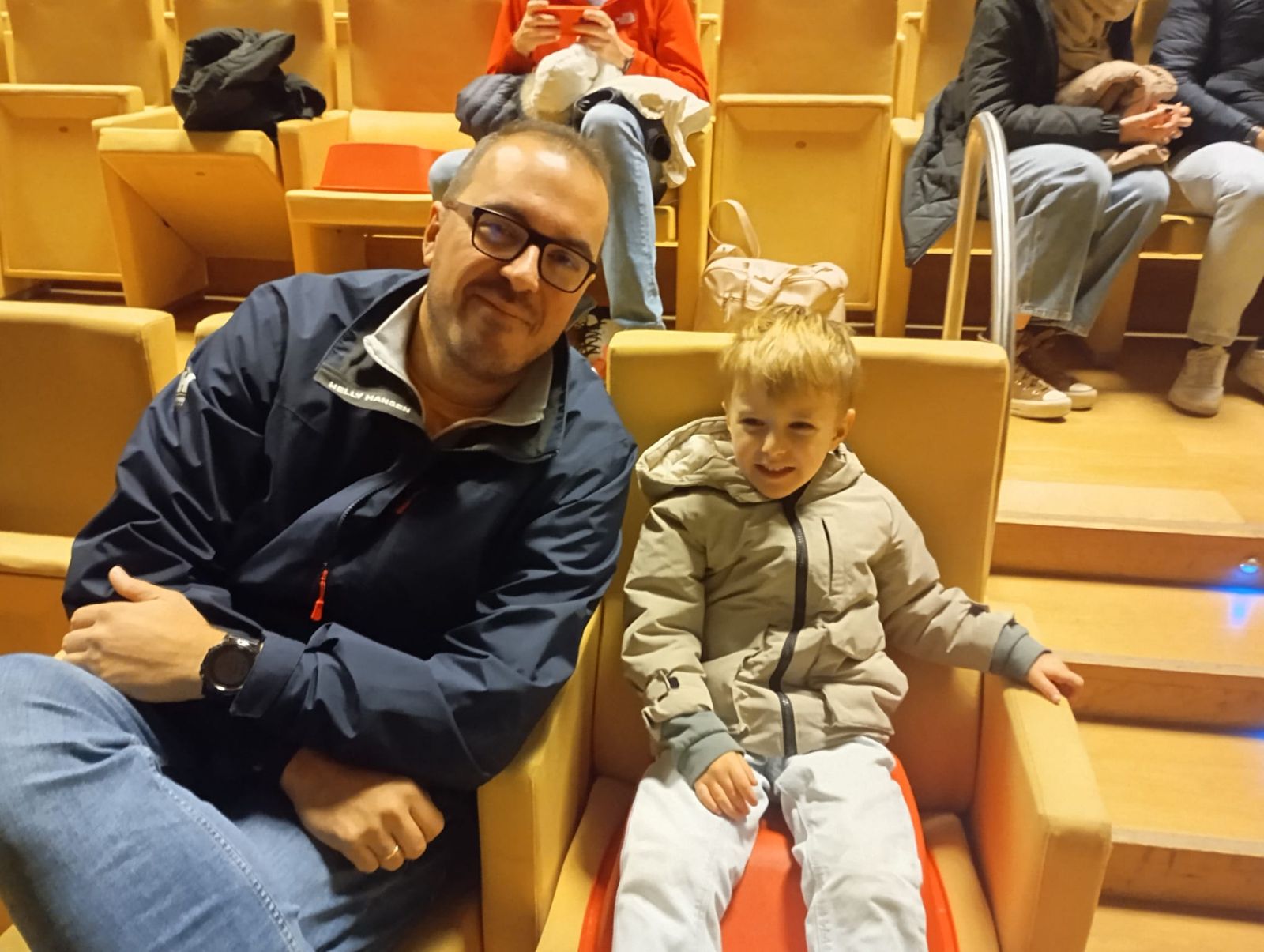 'Tot bé': los clown más gamberros hacen reir al Revellín