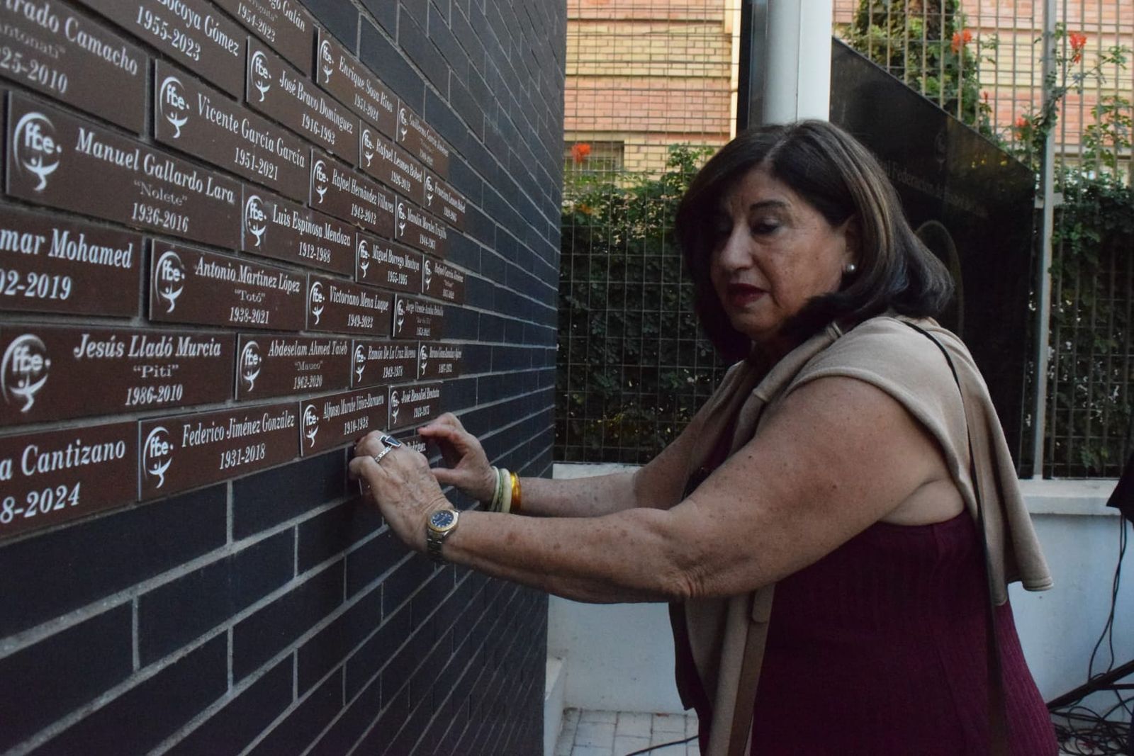 La  RFFCE celebra el primer acto de 'El muro del recuerdo' de la temporada