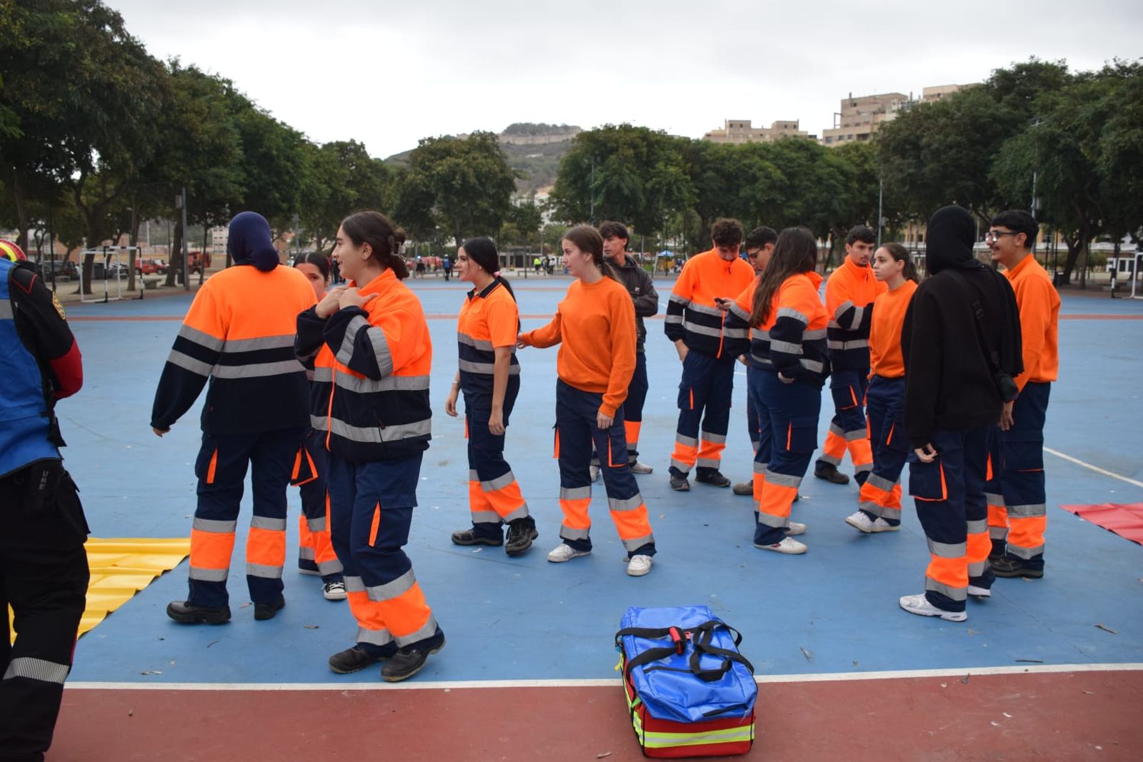 FOTOGALERÍA | Así fue el espectacular simulacro de la UME en el Parque Juan Carlos I