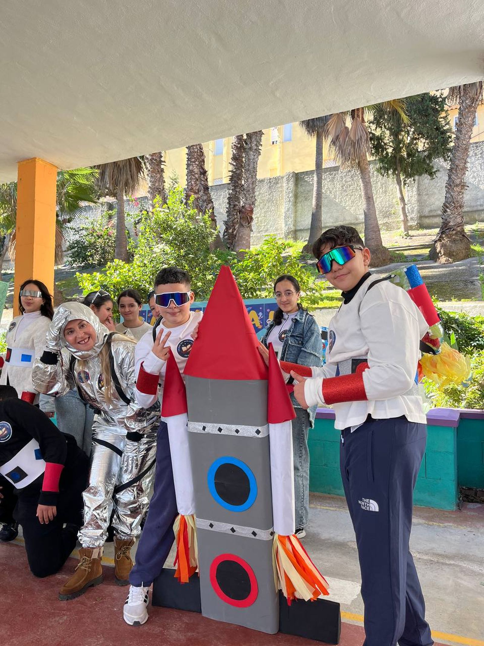 Así ha celebrado el 'Juan Carlos I' el carnaval