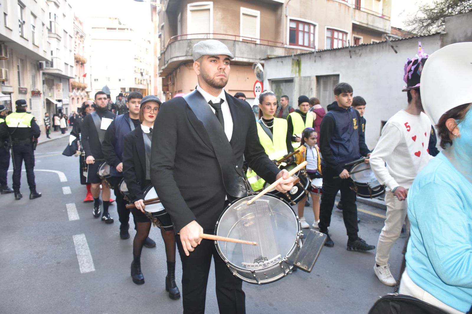 El Carnaval llena de color y ruido las calles del centro