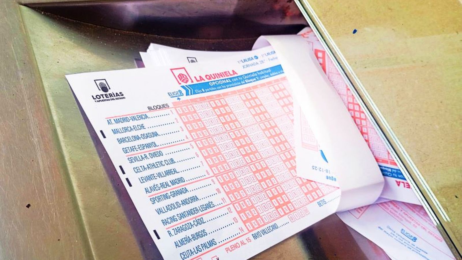 Boleto de la quiniela de la última jornada de Liga