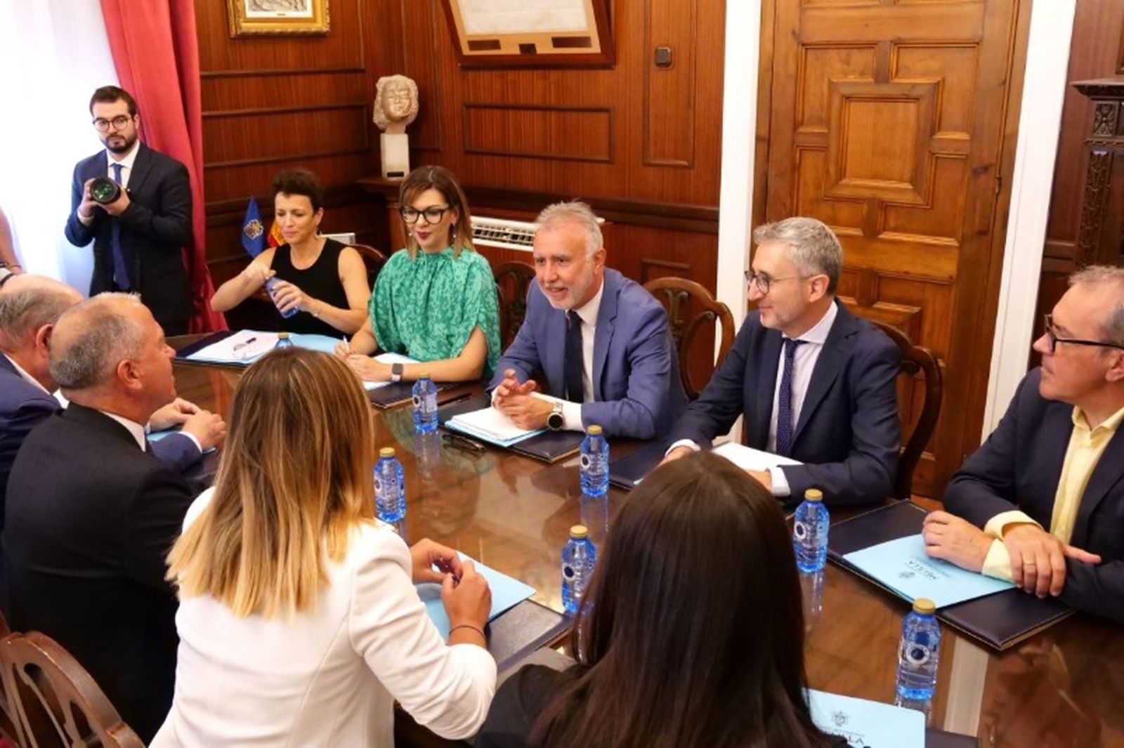 Torres y Moh estarán hoy en Ceuta en la toma de posesión de Pérez Triano como nuevo delegado del Gobierno