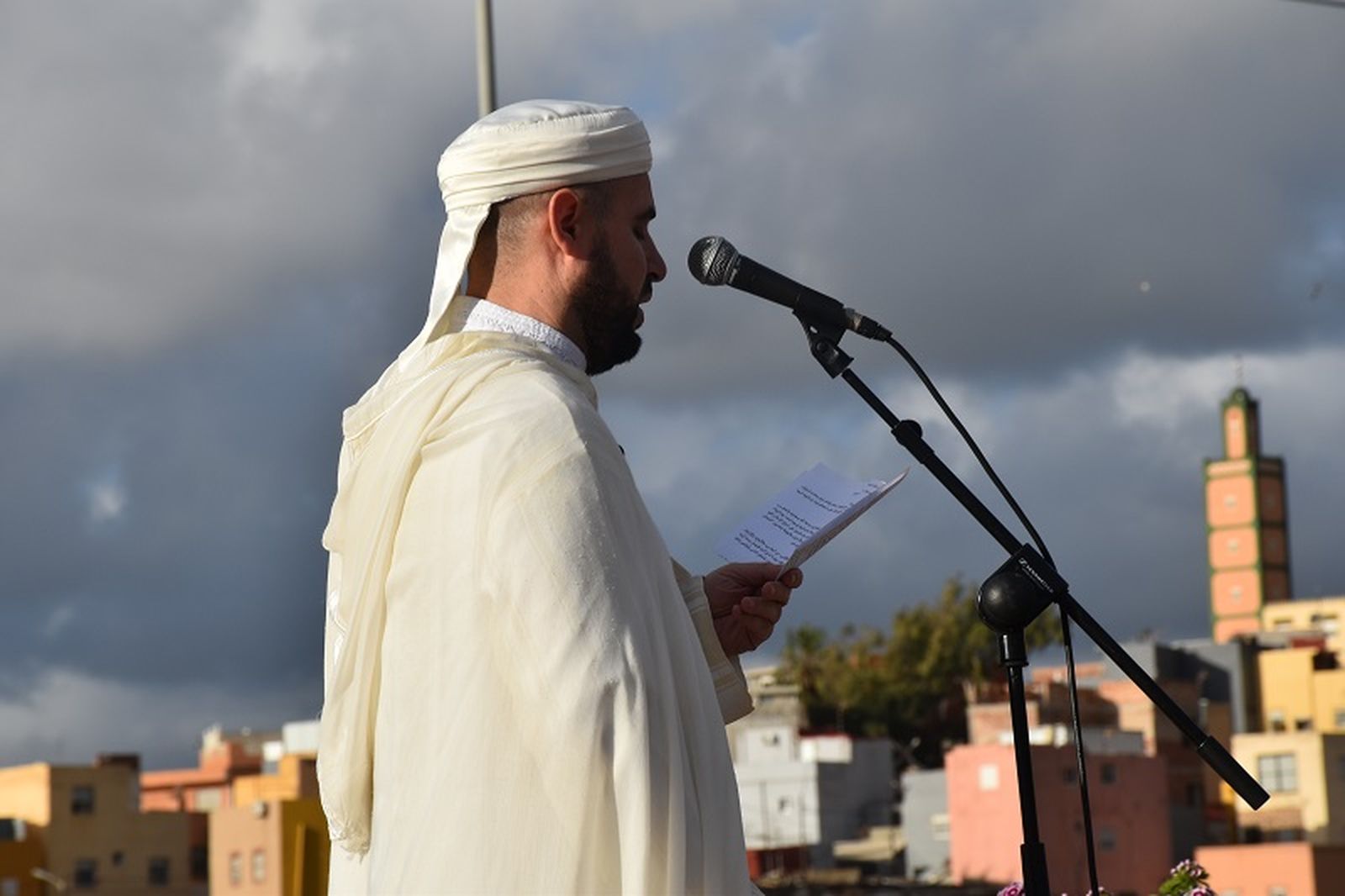 La comunidad musulmana de Ceuta celebra el fin del Ramadán. / FOTO NICOL'S
