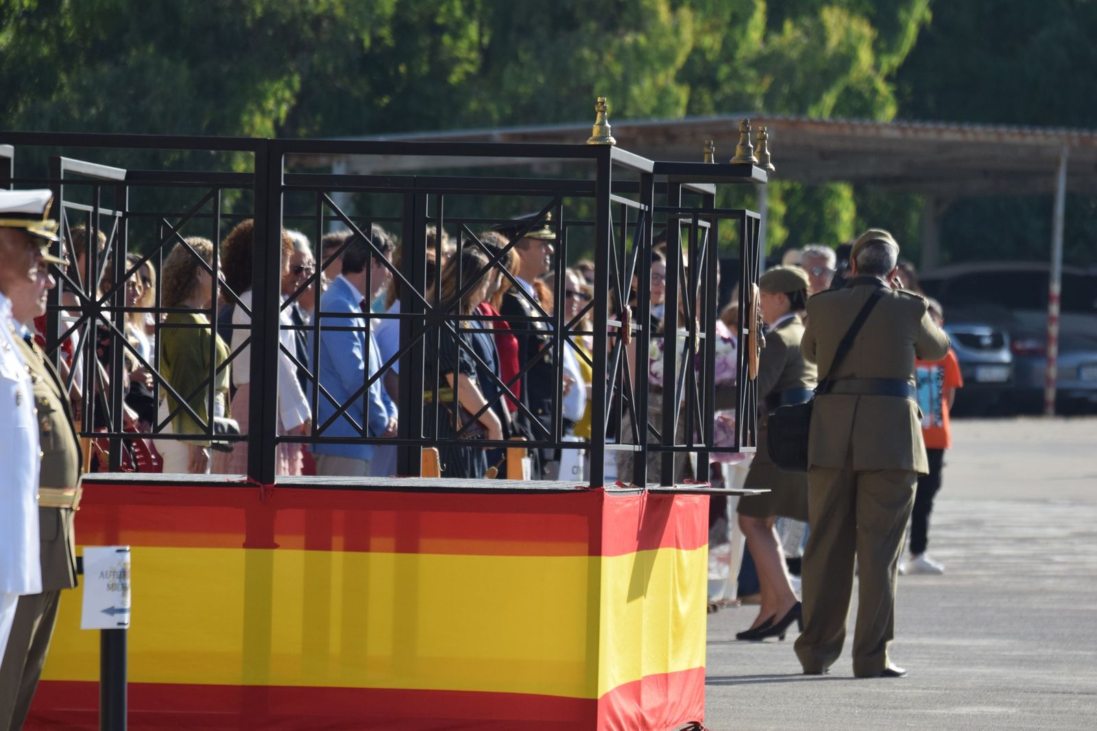 El Regimiento de Ingenieros 7 honra a San Fernando en una solemne parada militar en El Jaral